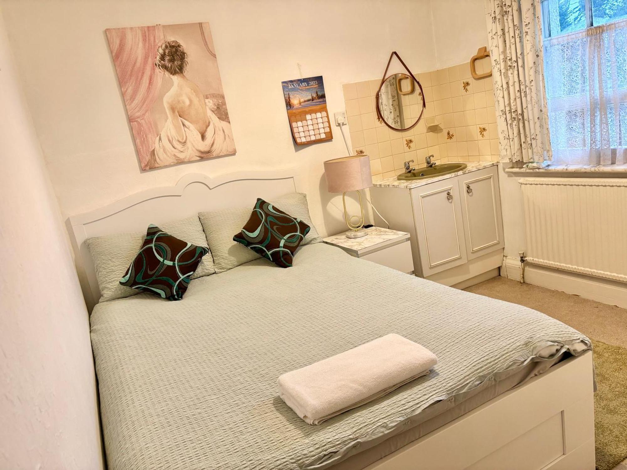 Winton House Home Stay Bournemouth Exteriör bild